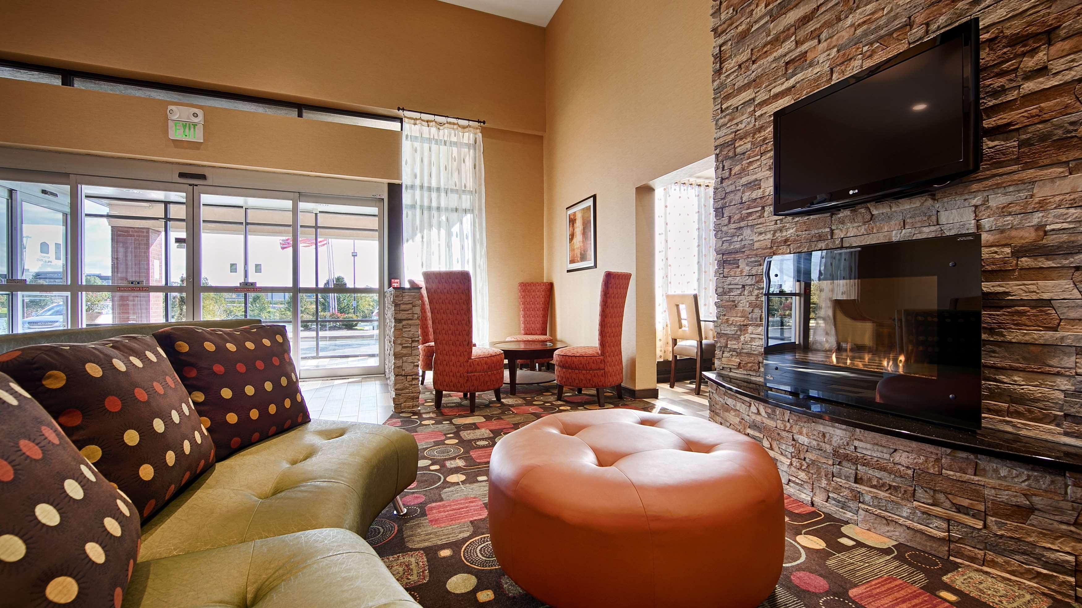 Best Western Luxbury Inn Fort Wayne Exteriör bild