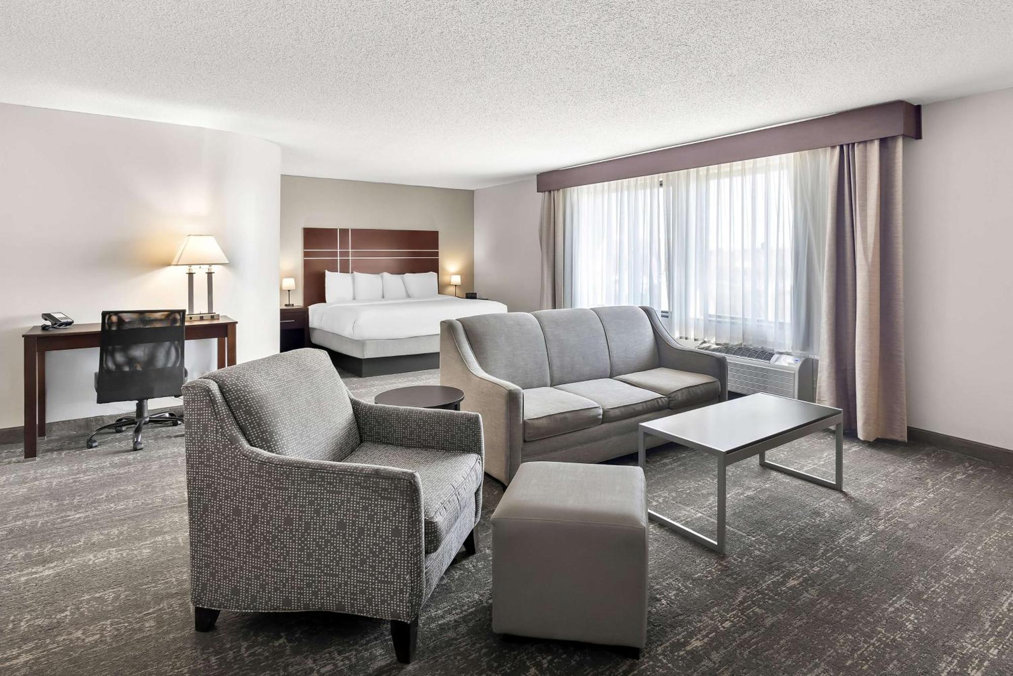 Best Western Luxbury Inn Fort Wayne Exteriör bild