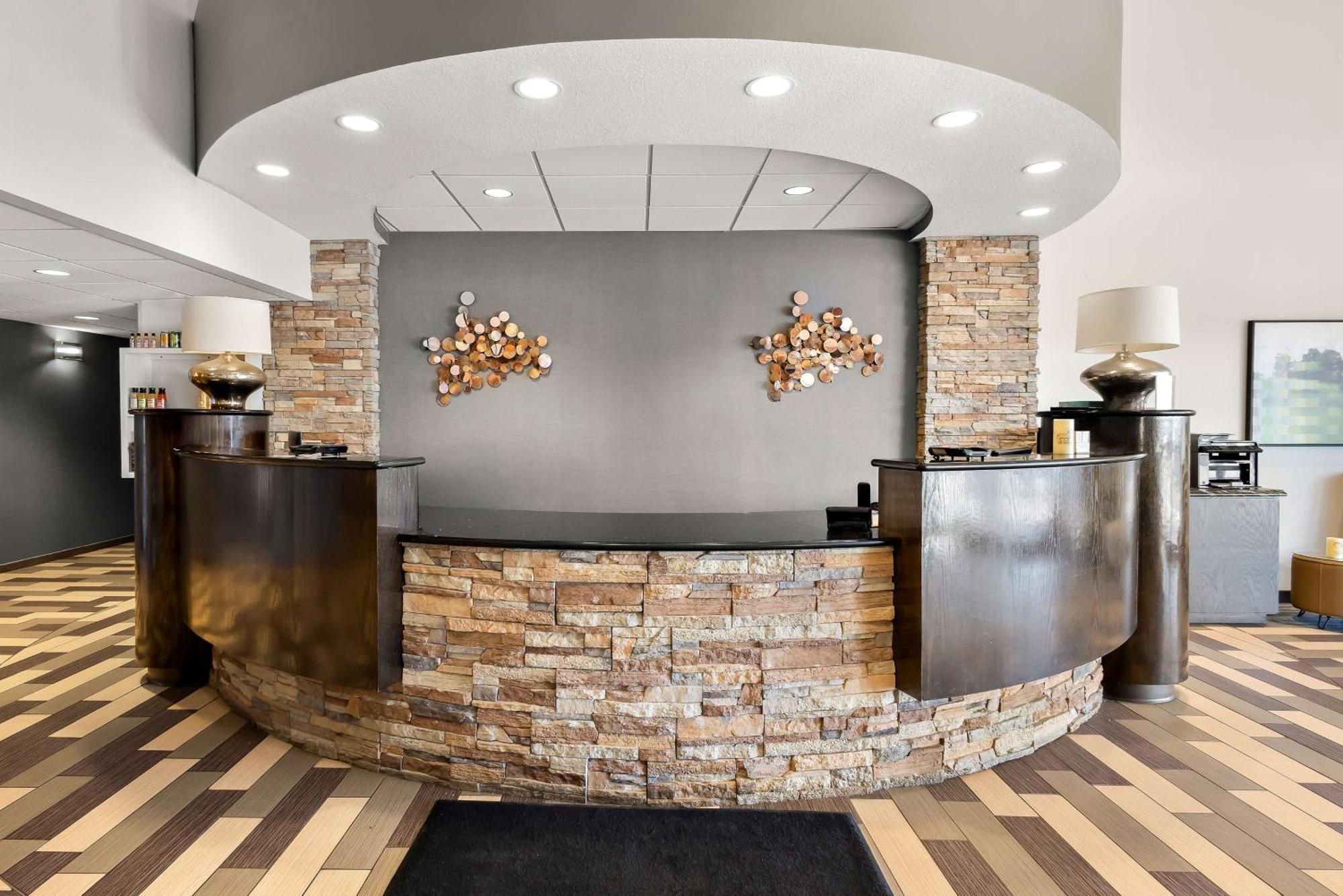 Best Western Luxbury Inn Fort Wayne Exteriör bild